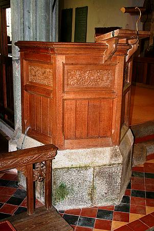 St Gennys - The Pulpit